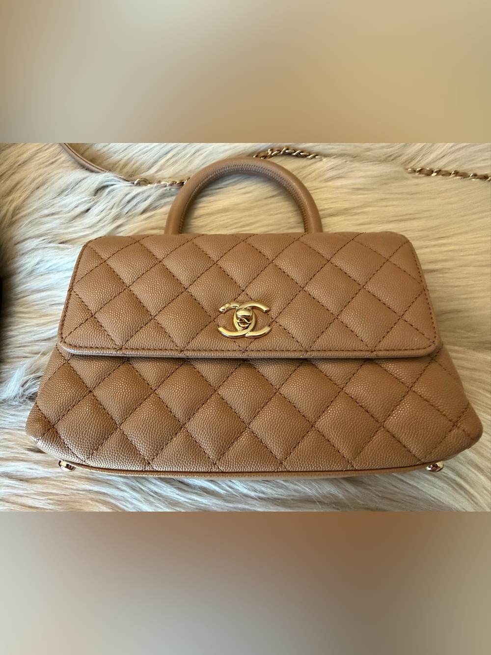 Chanel COCO 
Like new, come with original box, dust bag and care book. - Picture 5 of 11